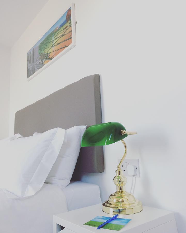 The Blue Door Bed & Breakfast New Quay Dış mekan fotoğraf